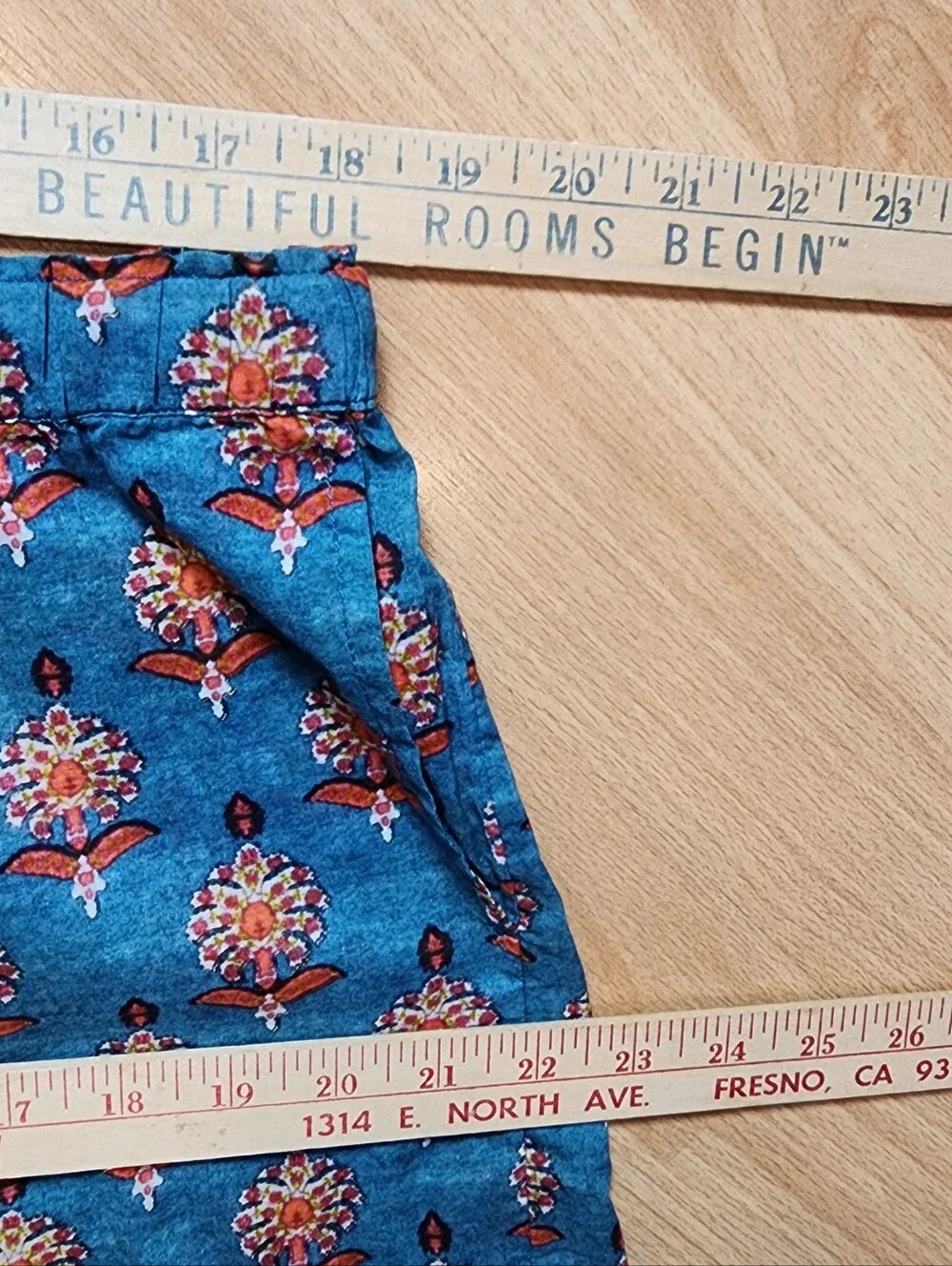 Sundance 100% Cotton Lightweight Pull On Drawstring Shorts Blue Pattern Large